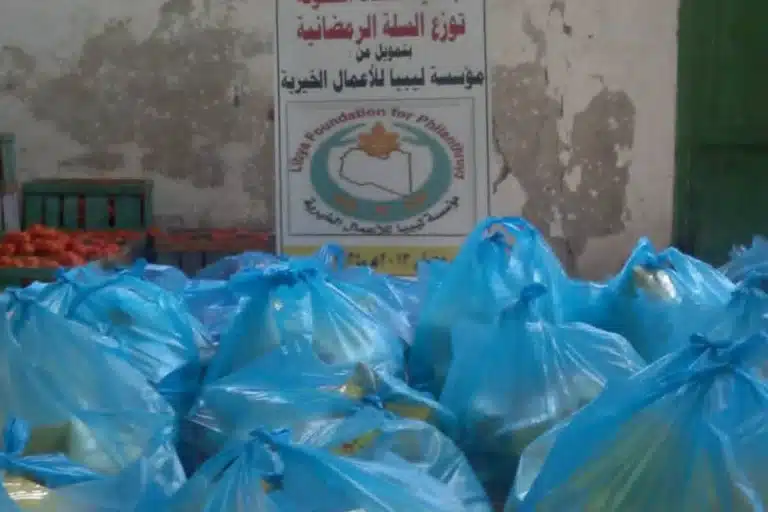 Çocukluk Mutluluğu Yardım Derneği Sebze Sepetleri Projesi